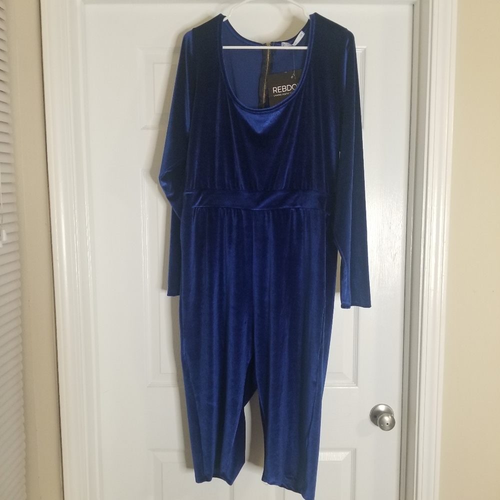 Rebdolls royalty velvet scoop neck cropped  jumpsuit